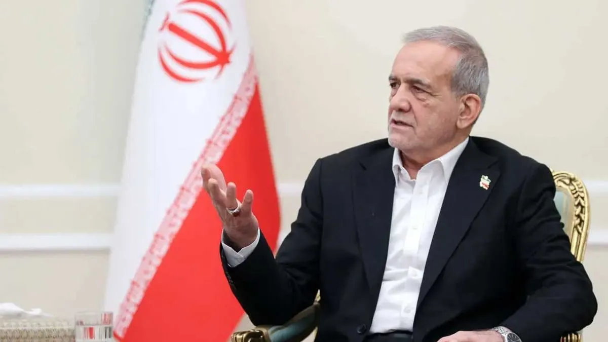 مسعود پزشکیان در مرقد امام خمینی