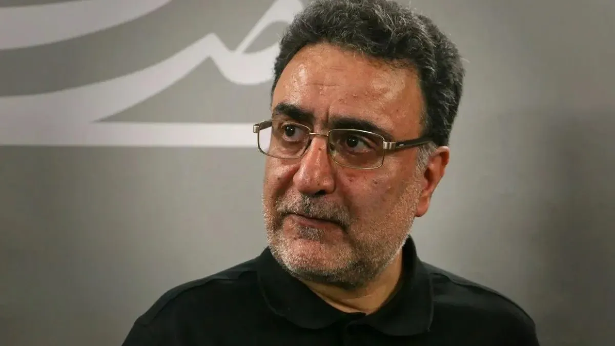 مصطفی تاجزاده و همسرش فخرالسادات محتشمیپور، احضاریه دادگاه انقلاب، زندان اوین
