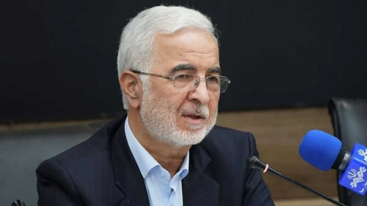 وزیر کشور مومنی در نشست خبری