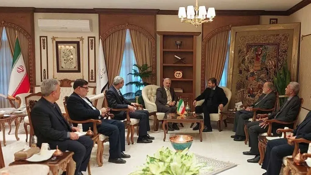 دیدار استاندار اصفهان با معاون کنسولی وزارت امور خارجه در راستای توسعه روابط بینالمللی