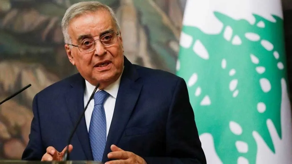 عبدالله بوحبیب وزیر خارجه لبنان در حال سخنرانی درباره قطعنامه ۱۷۰۱