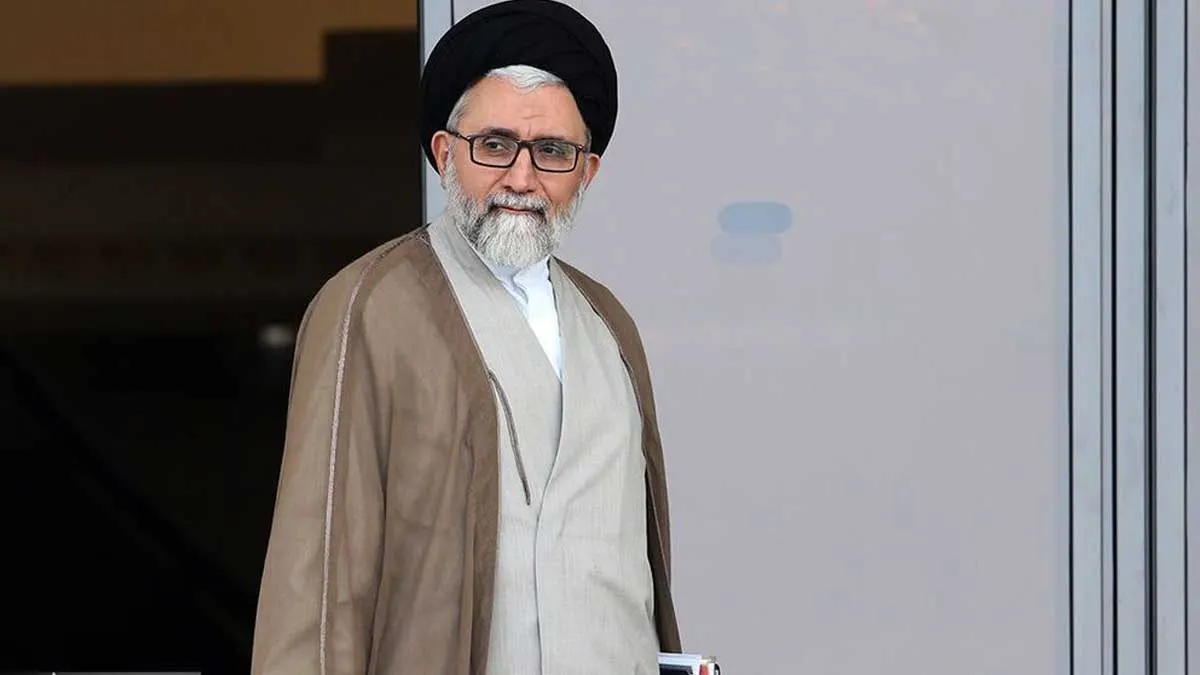 وزیر اطلاعات در گفتوگو با رسانه درباره دفاع مقدس