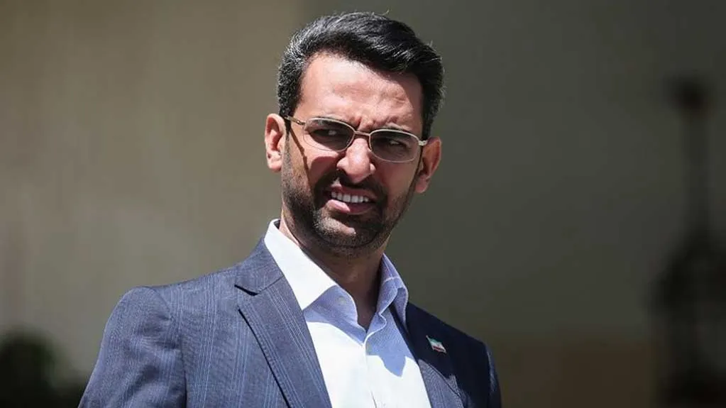 آذری جهرمی و تحلیل نطق‌های مجلس علیه ظریف