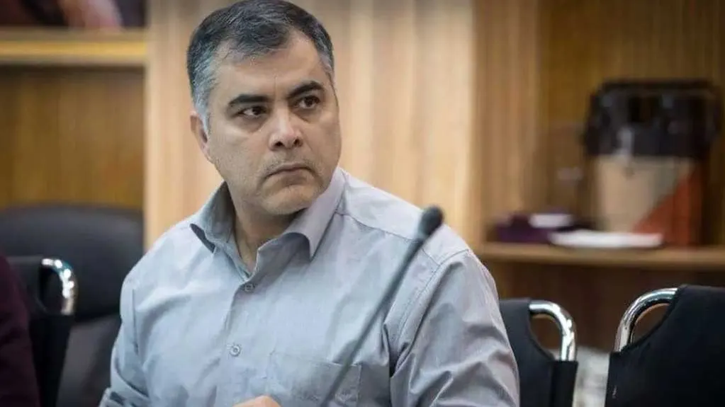 وزیر نفت در نشست خبری هیئت دولت درباره واردات بنزین سوپر